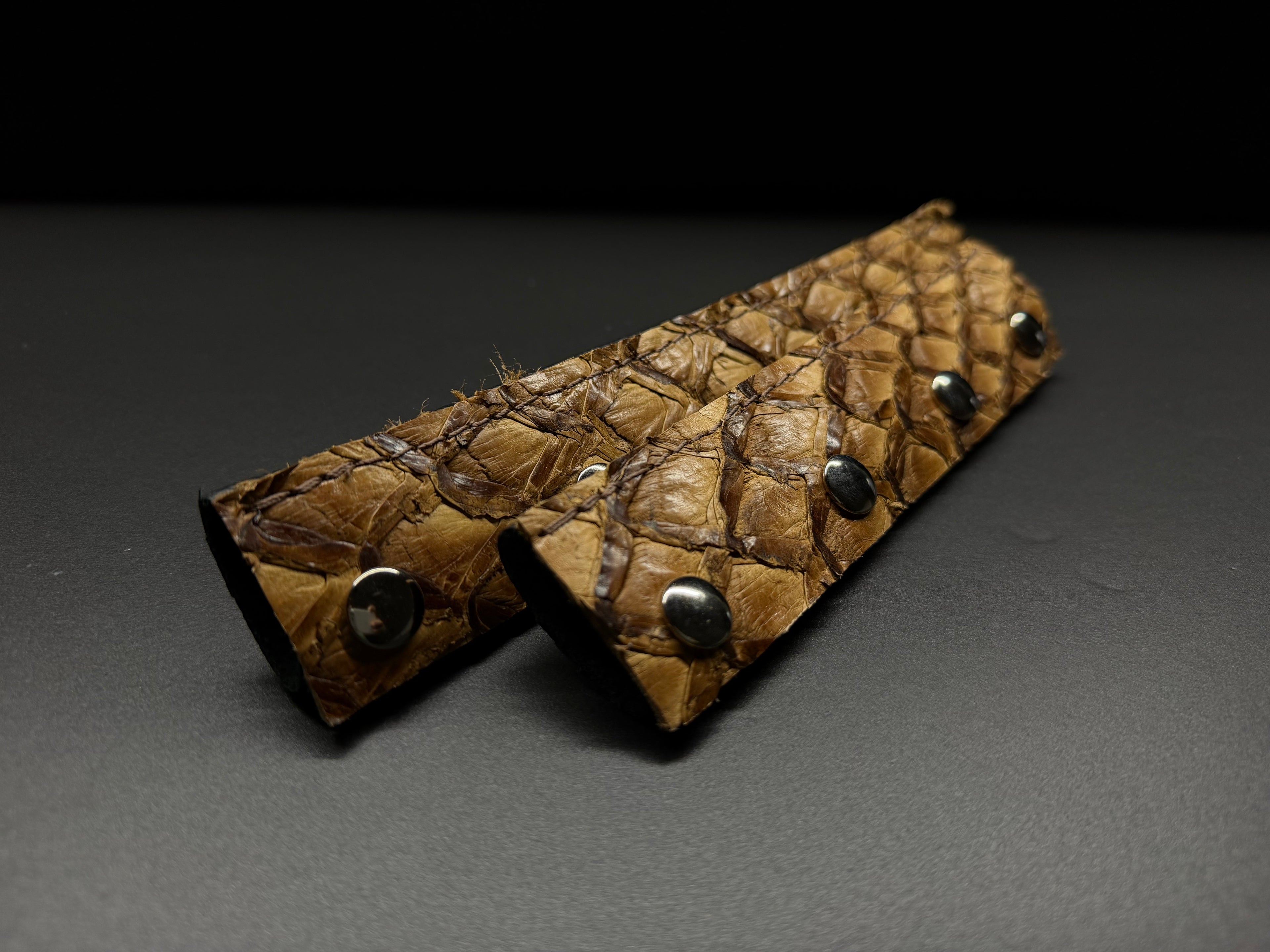 Caramel pirarucu headbands