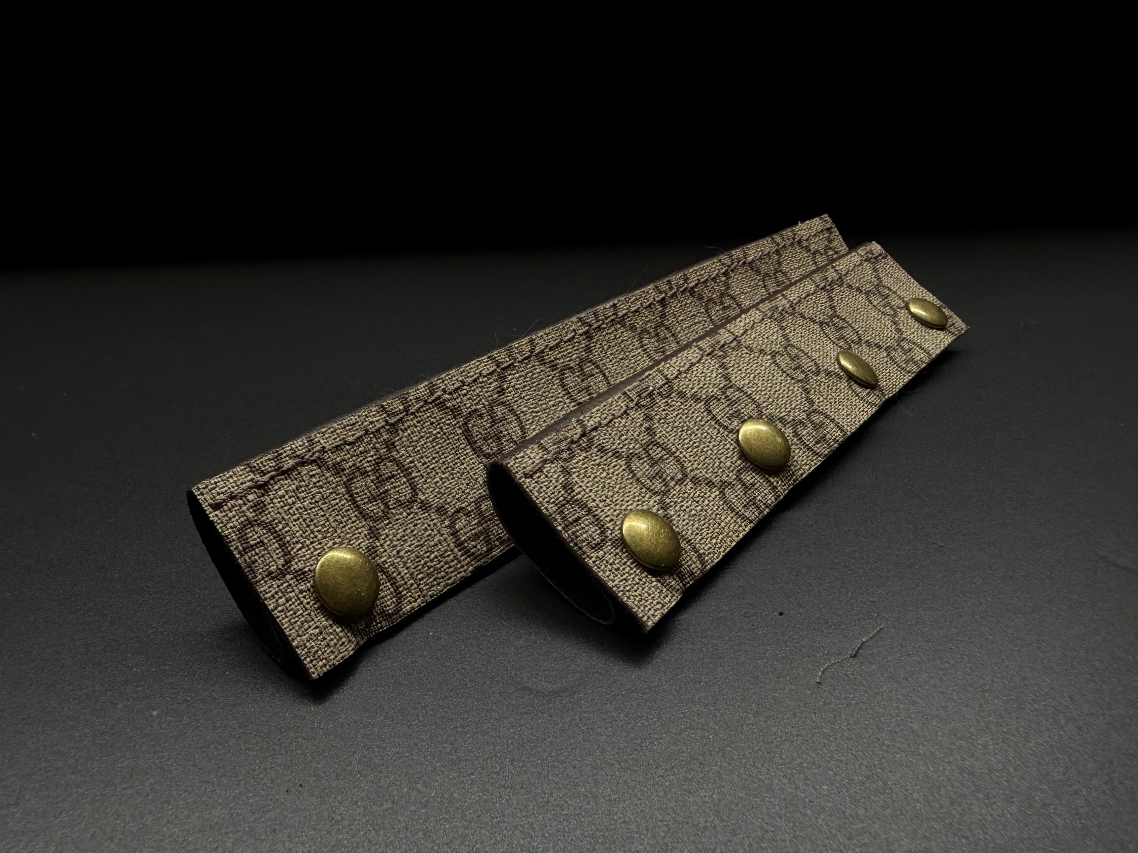 GG pair of headbands