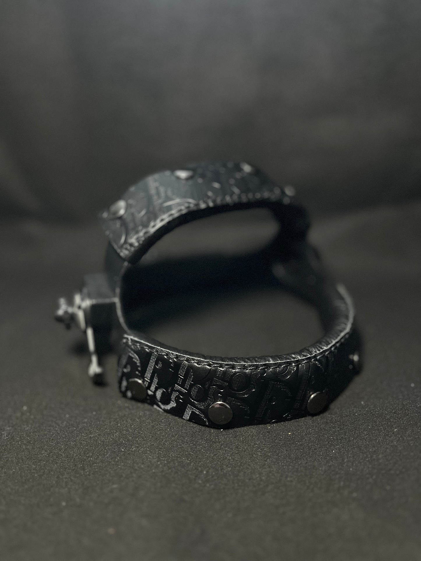 All black CD headbands