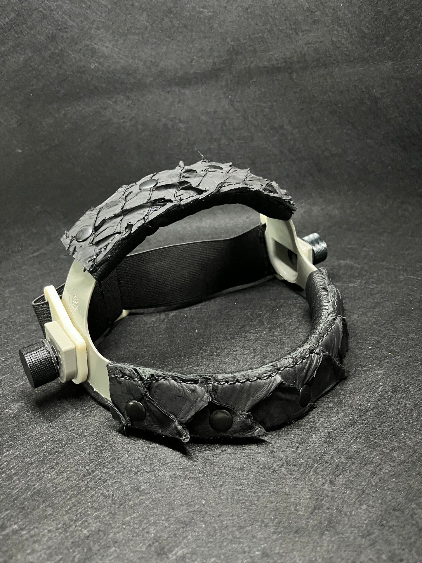 Black pirarucu headbands
