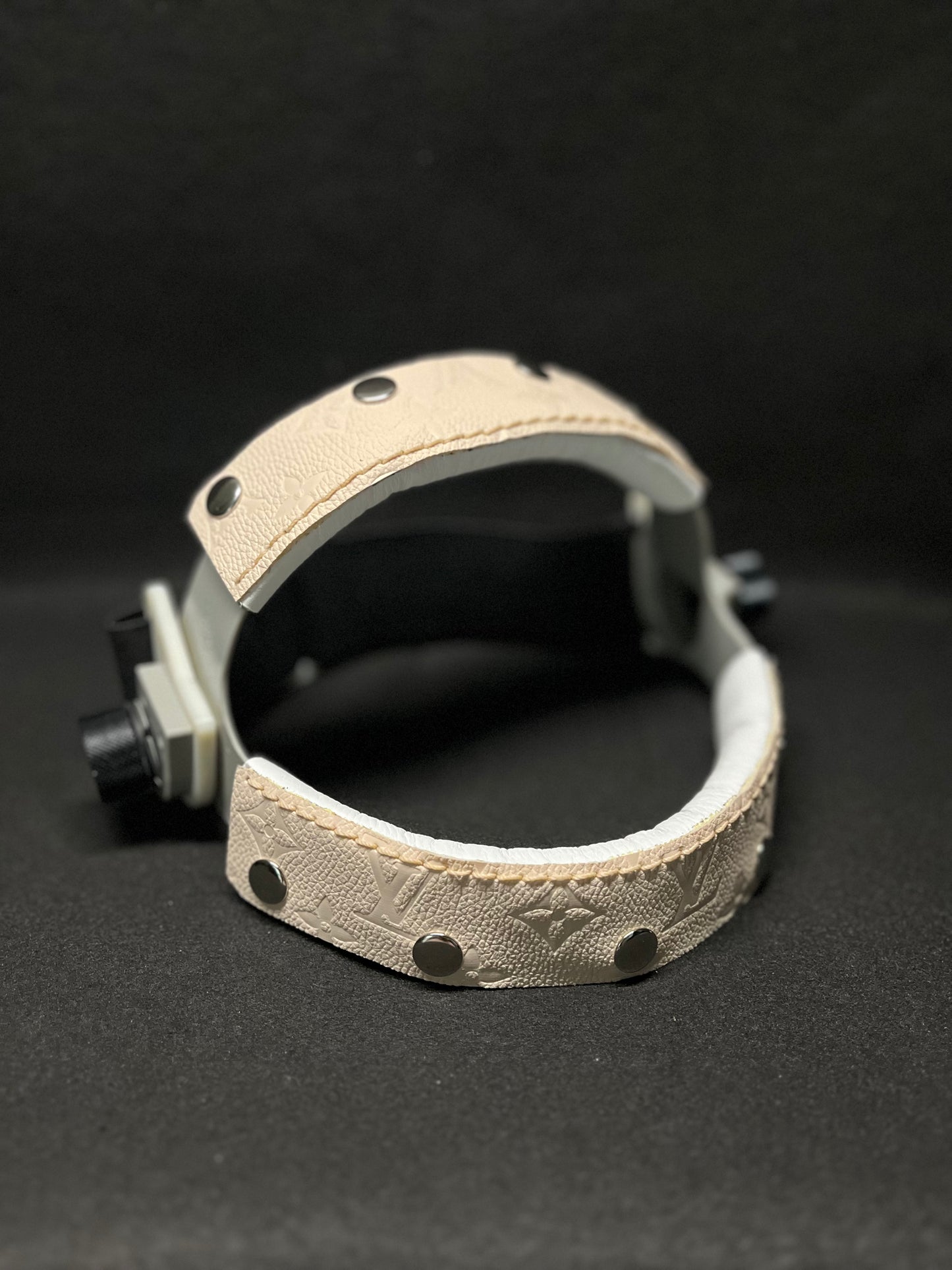 Pair of beige lv headbands