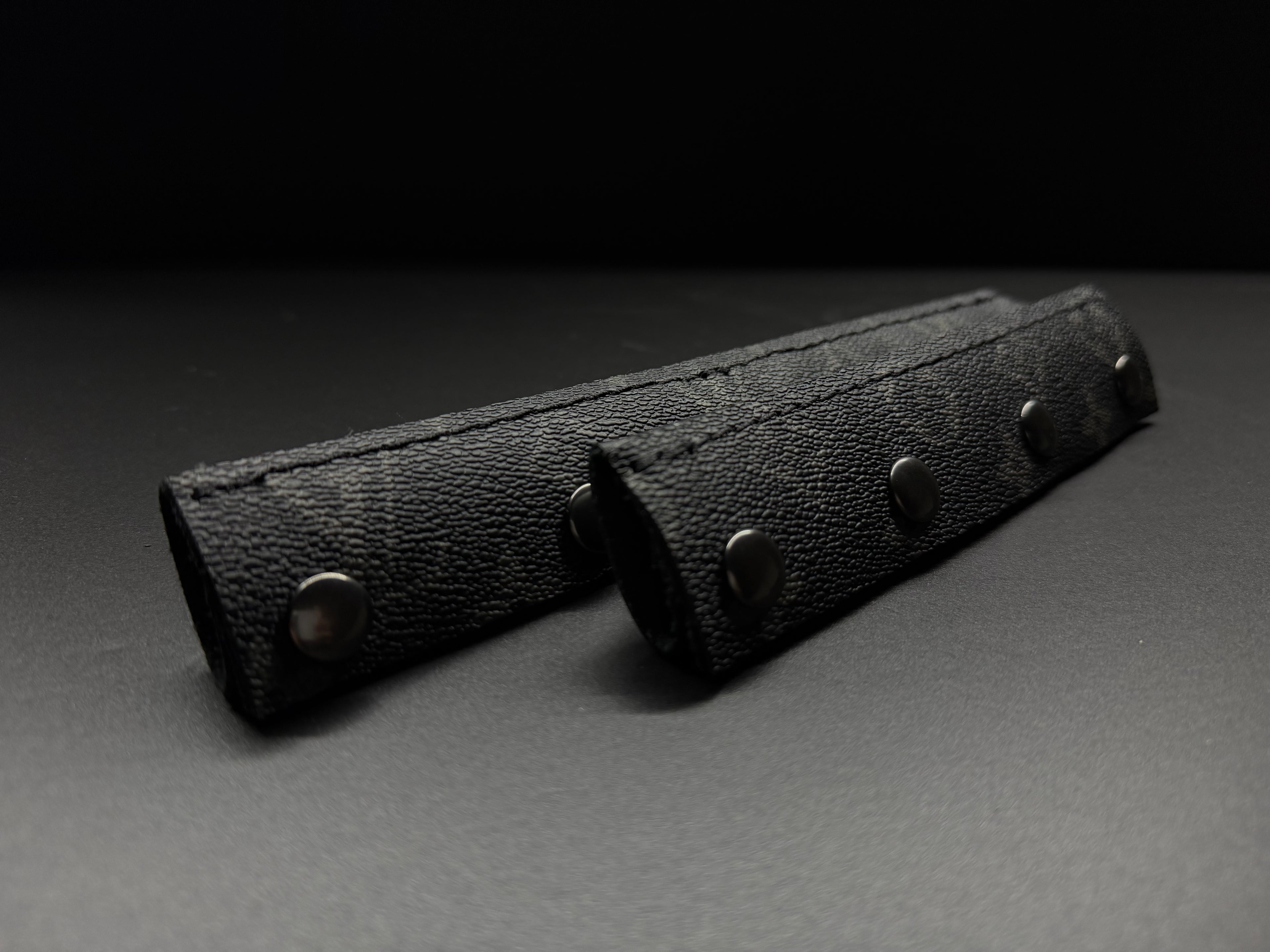 Black/grey headbands