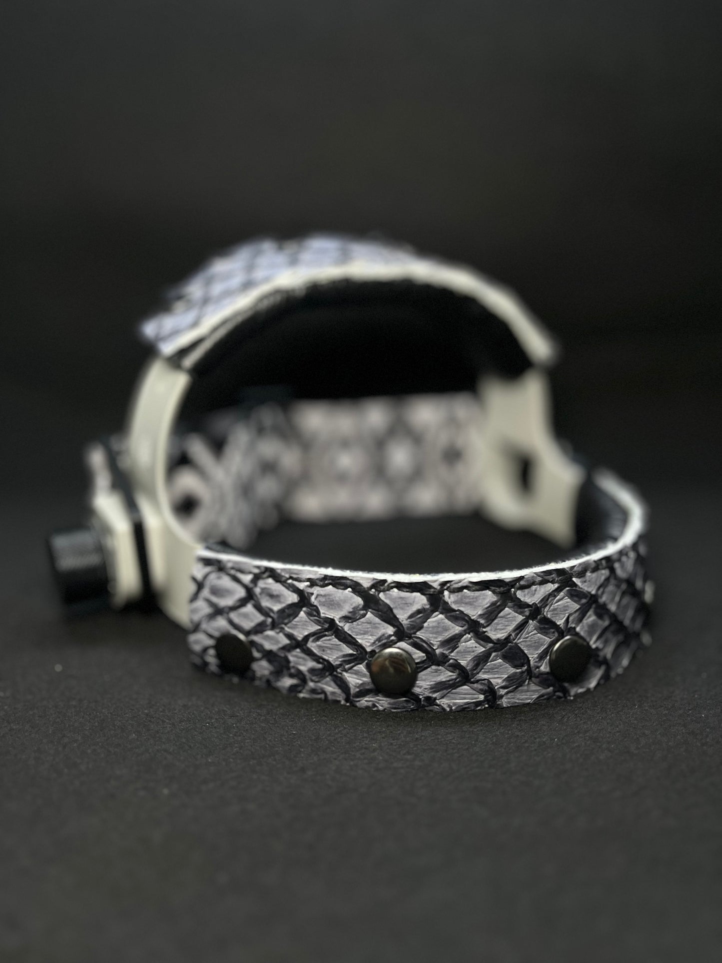 Set of denim pirarucu headbands