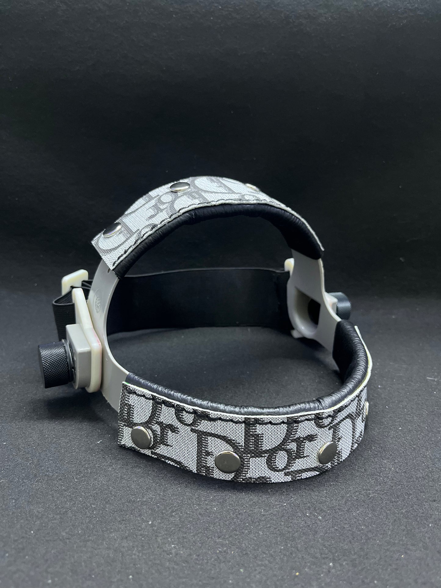 Set of CD headbands