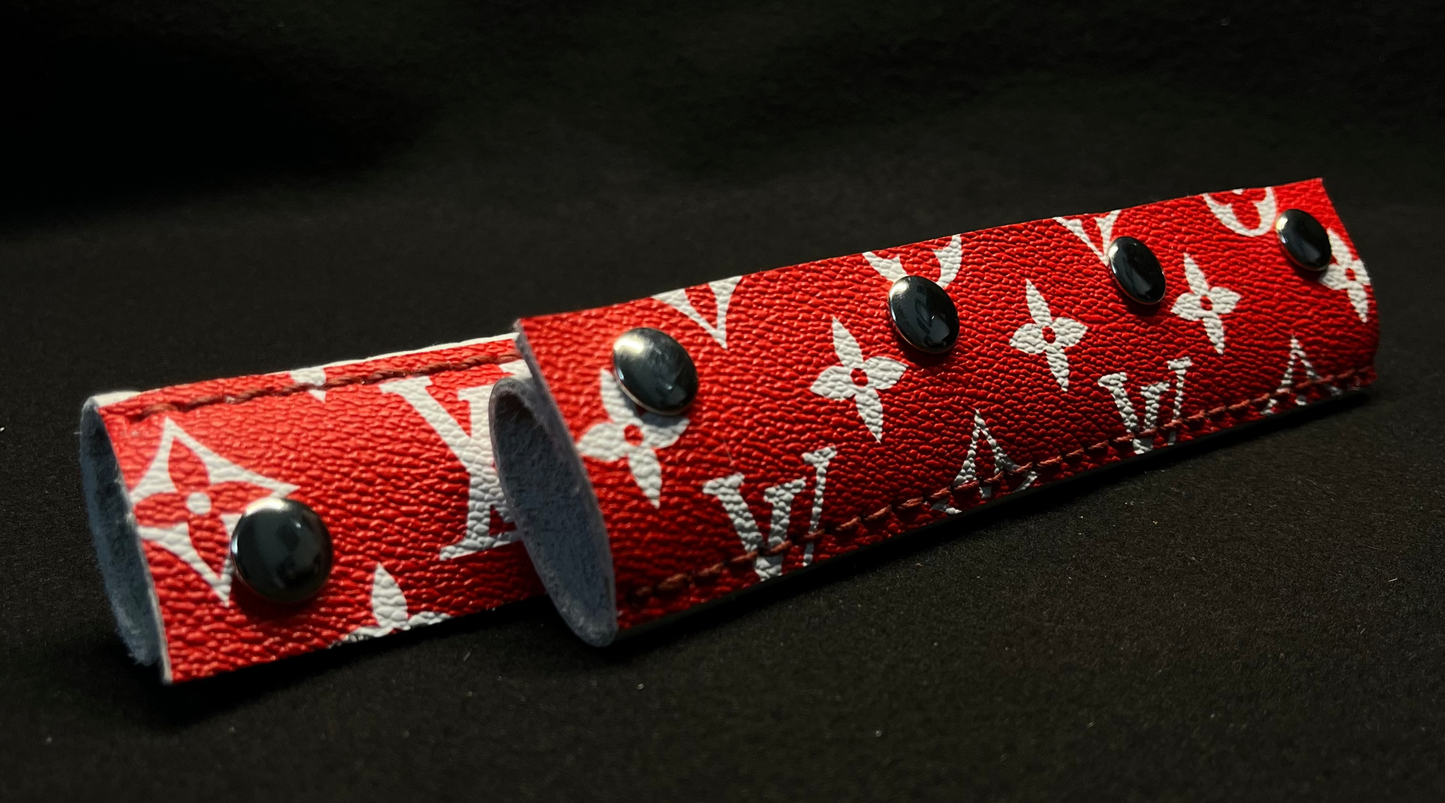 Red set of headbands