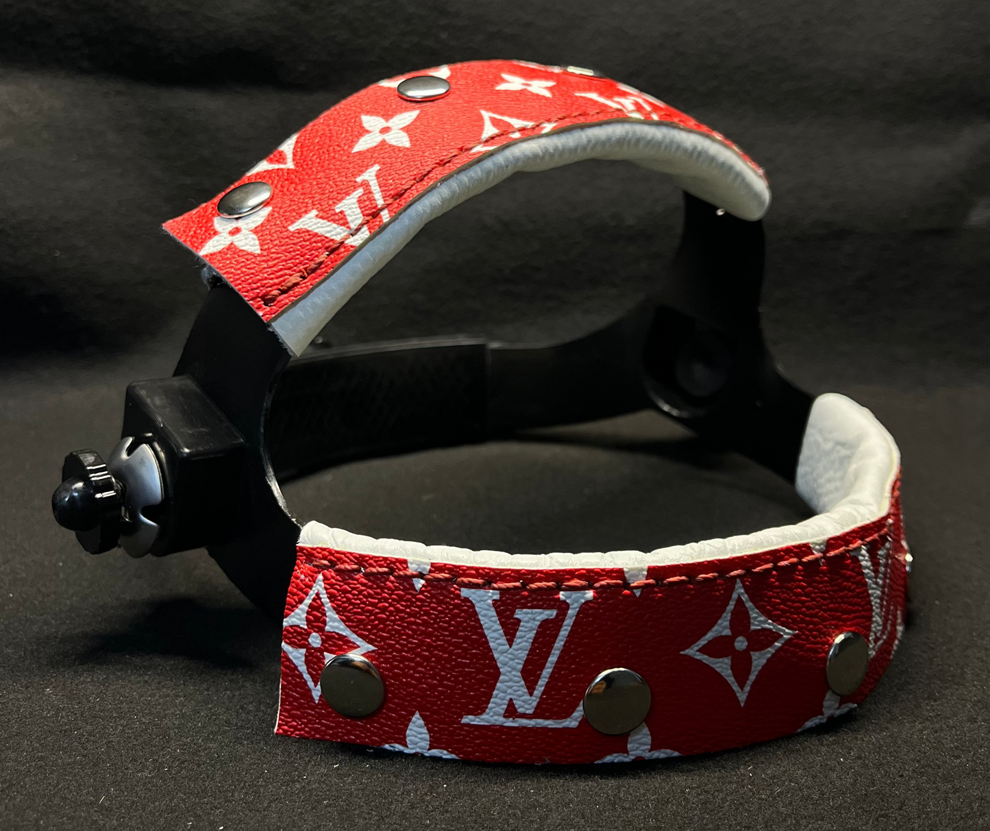 Red set of headbands